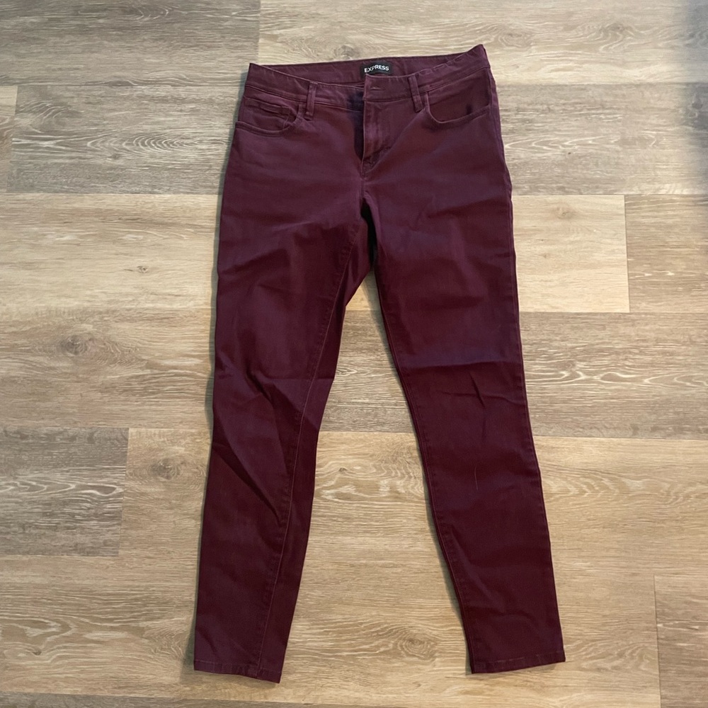 Express womens burgundy jeans